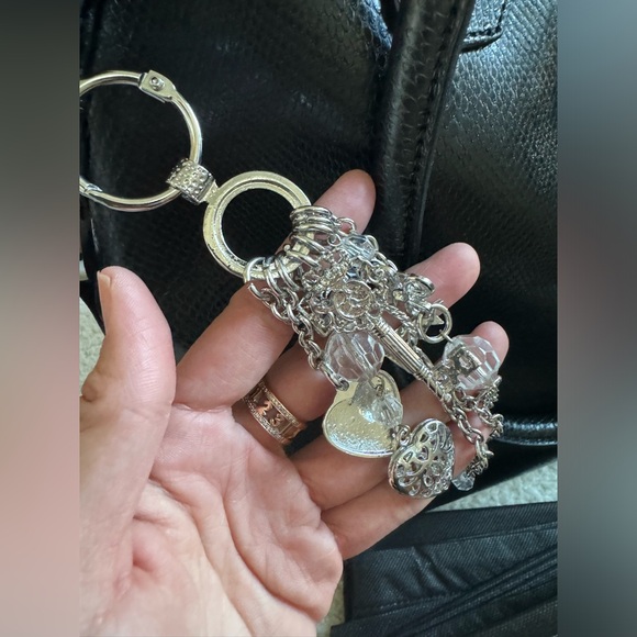 NEW RARE Forever Your Girl Women’s Shoulder Bag Crossbody Leather Paula Abdul - Picture 3 of 13